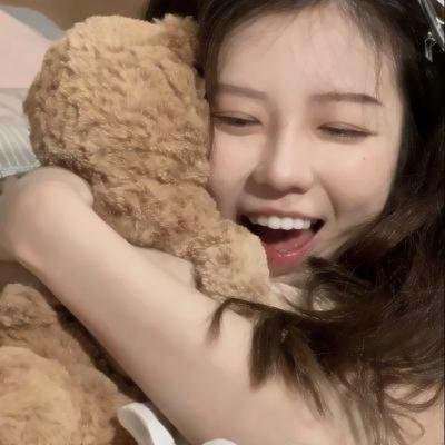 快乐掌掴在线观看封面